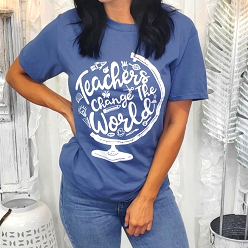 Gildan Tee NWT Teachers Change The World Womens T-Shirt Small